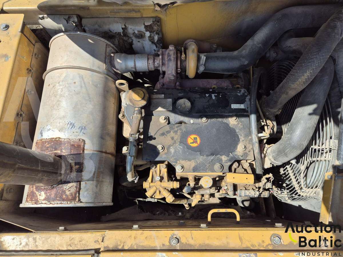 Caterpillar 319 D, экскаваторы