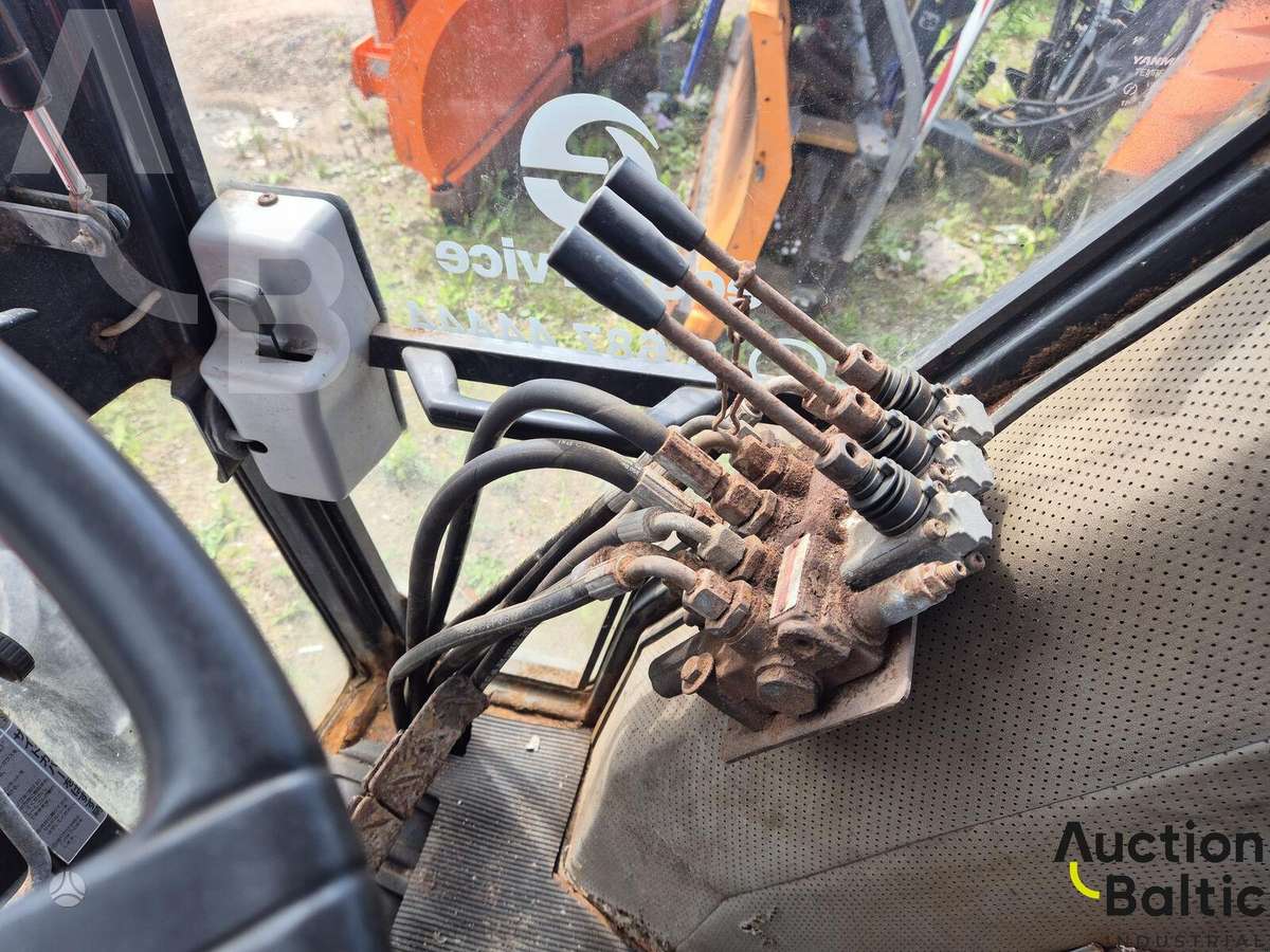 Yanmar US 35D, traktoriai