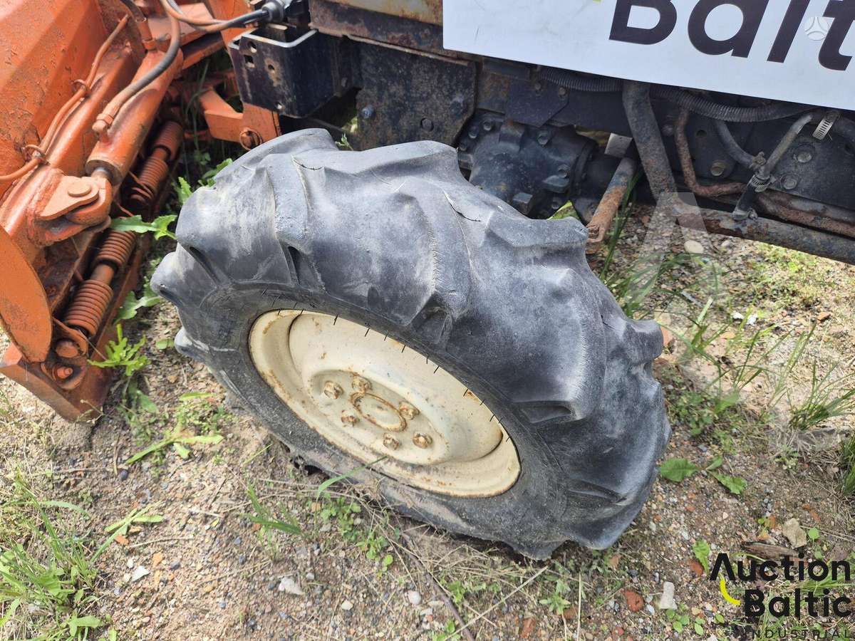 Yanmar US 35D, traktoriai