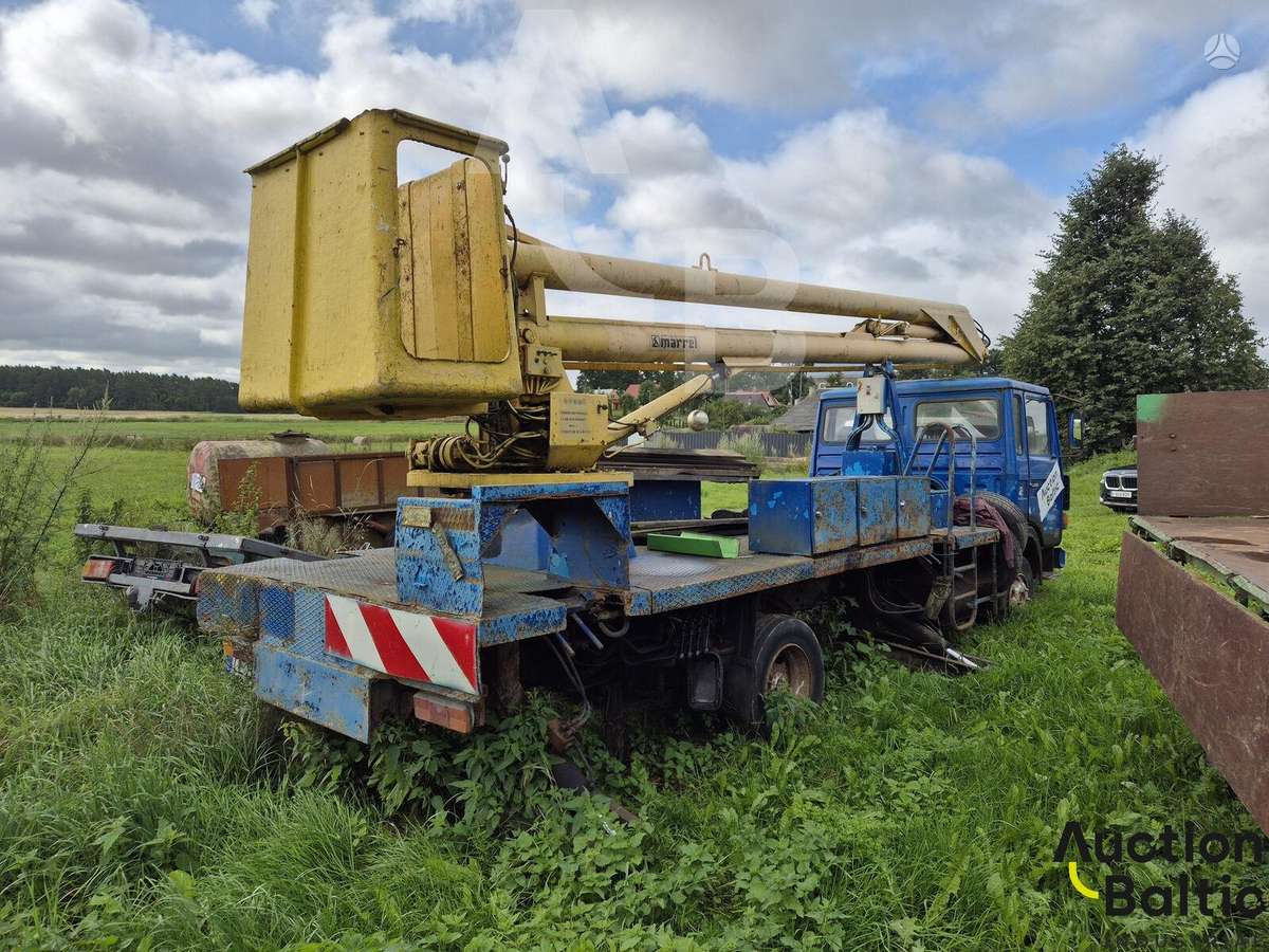 Renault JK 75, автовышки