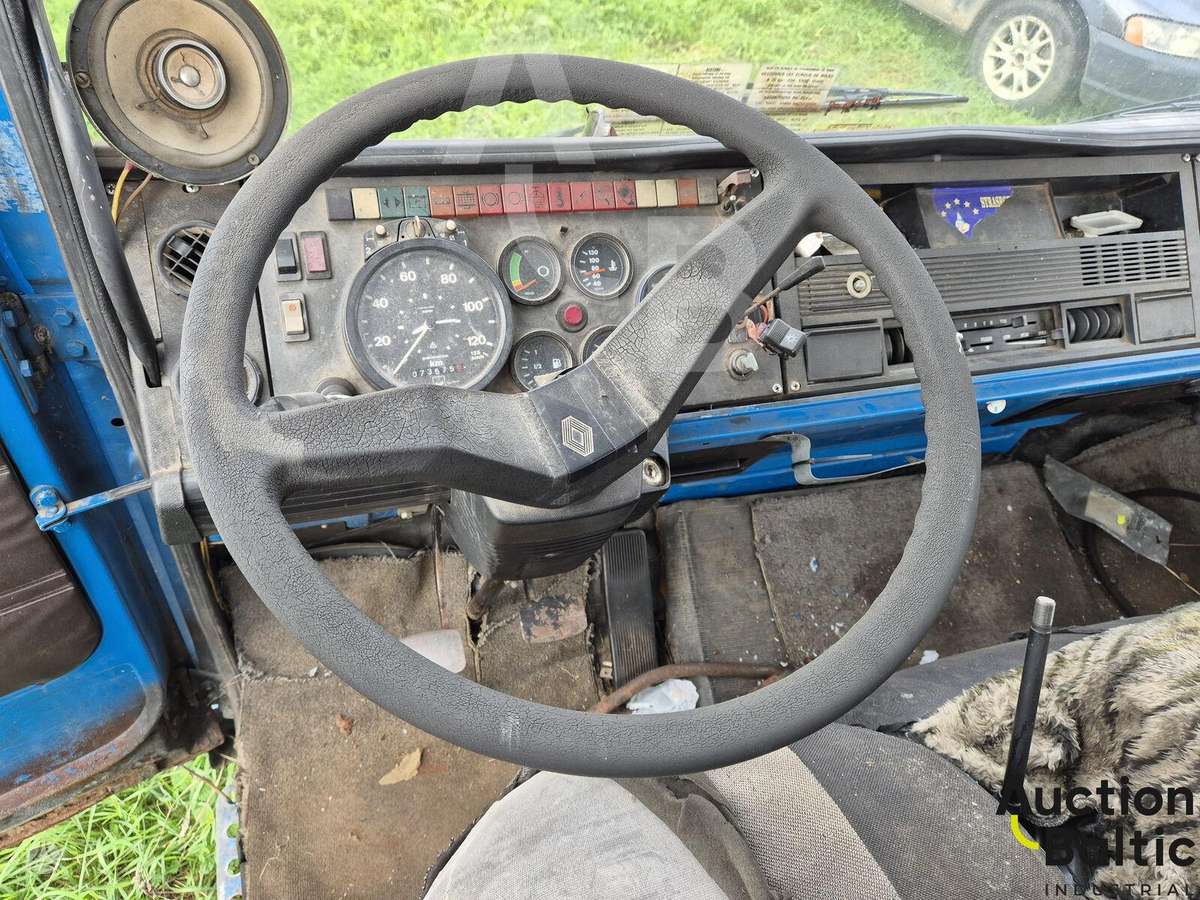 Renault JK 75, автовышки