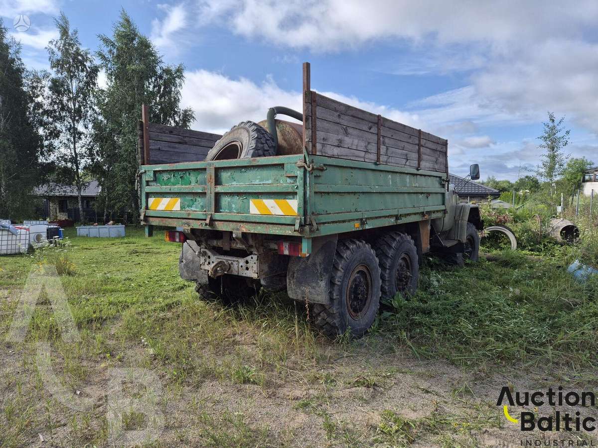 ZIL ZIL 131, dropside trucks