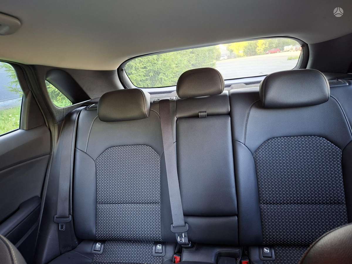 Kia Ceed, 1.6 l., Хэтчбек