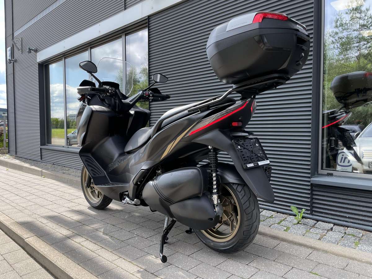 Zontes 350D 350cc, scooters / mopeds