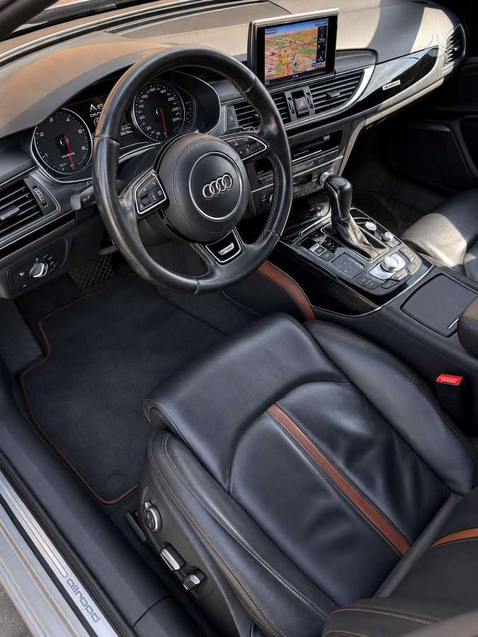 Audi A6 allroad, 3.0 l., Универсал