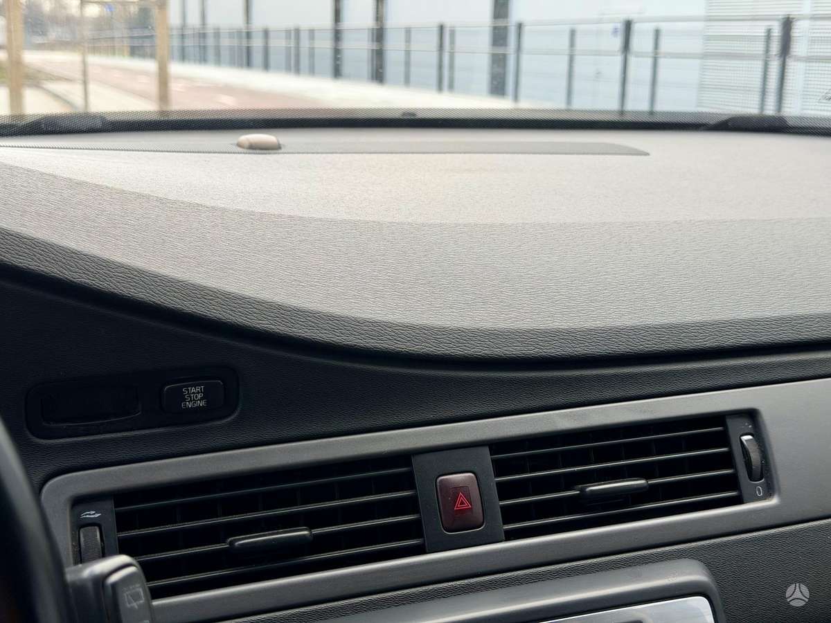 Volvo V70, 2.0 l., Универсал