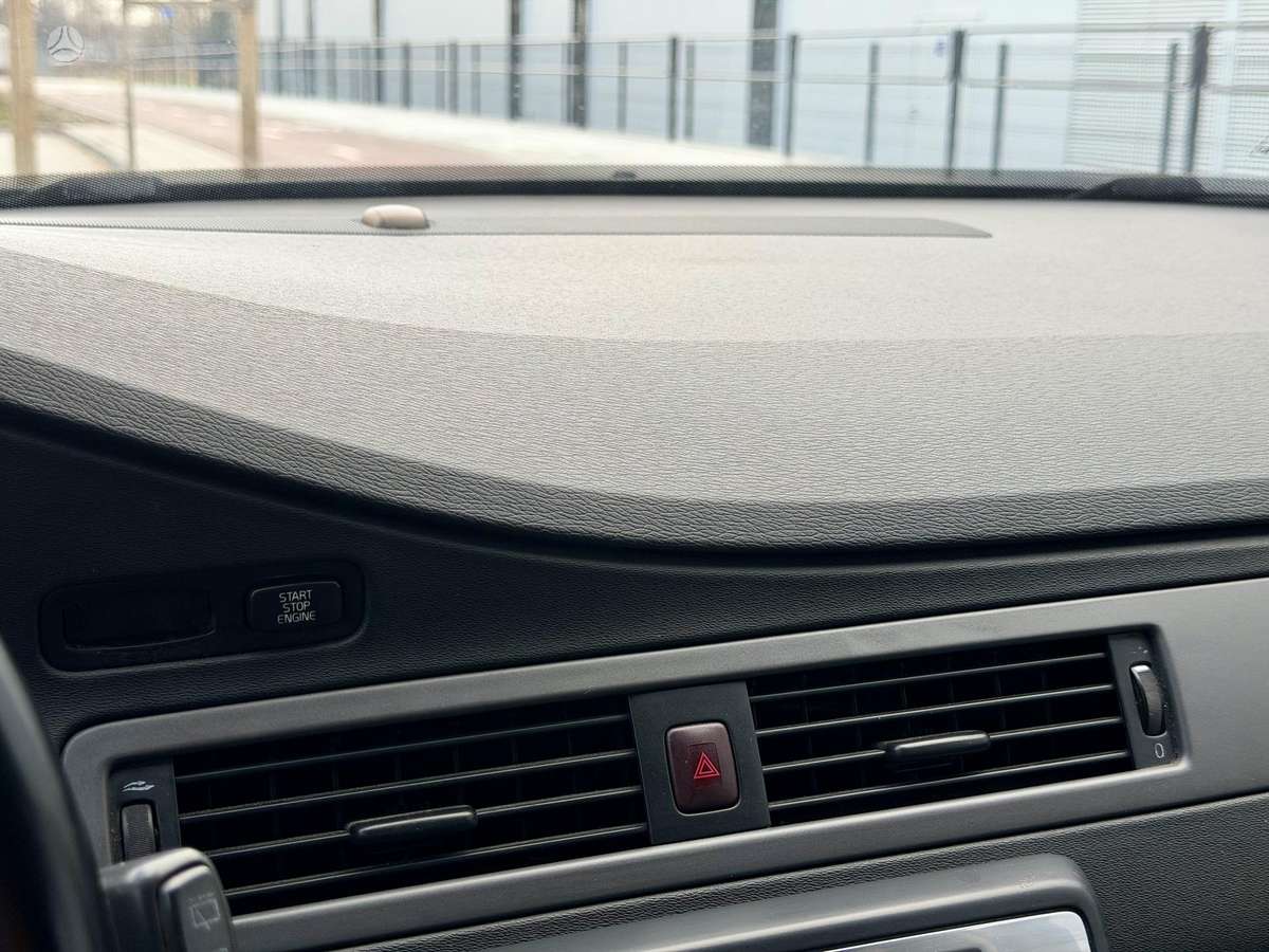 Volvo V70, 2.0 l., wagon