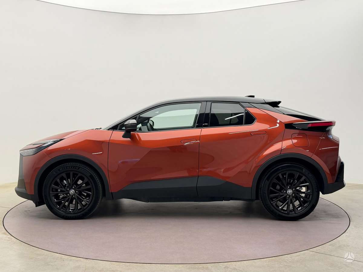 Toyota C-HR - 5