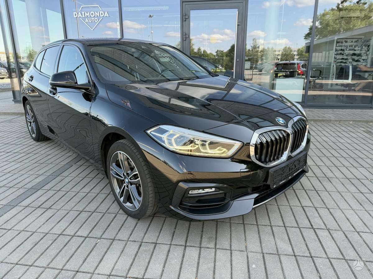 BMW 116, 1.5 l., hatchback
