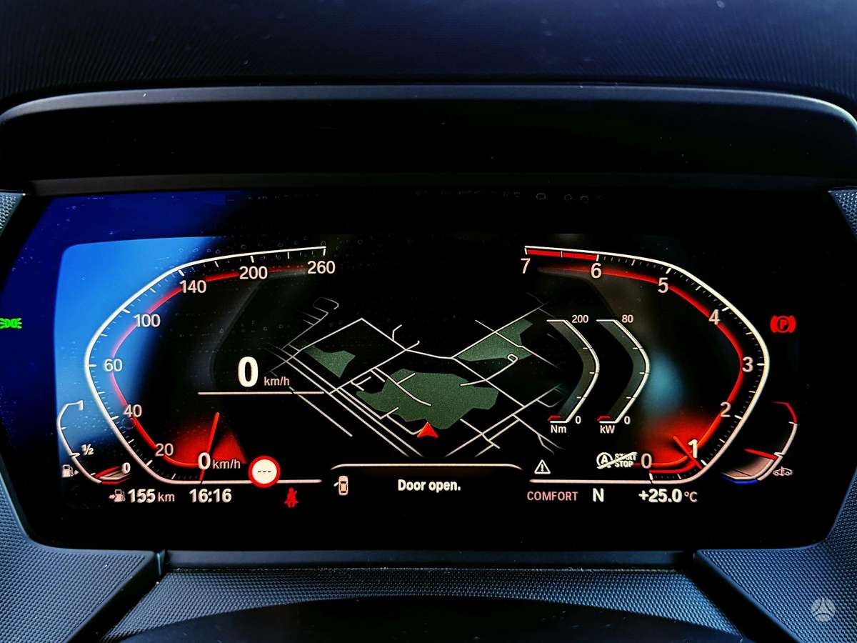 BMW 116, 1.5 l., hatchback