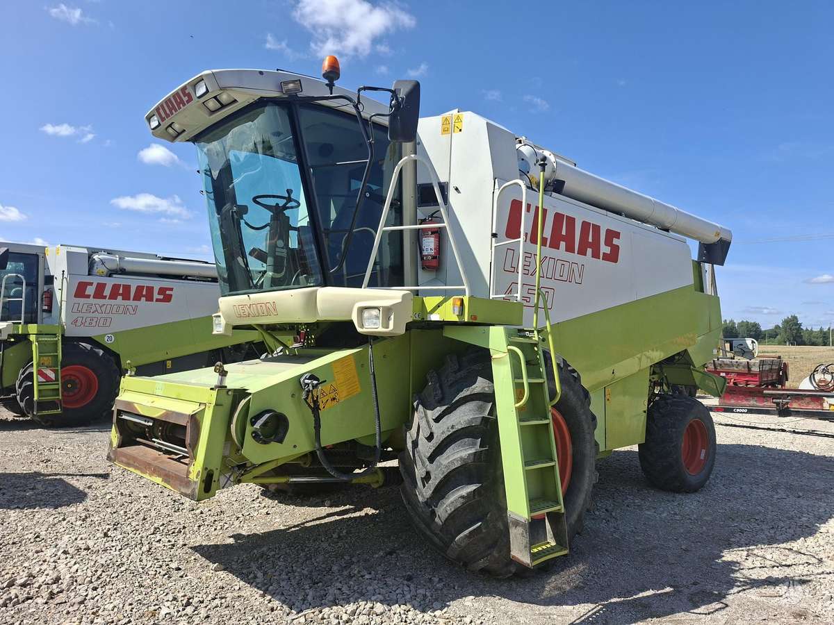 Claas Lexion 450, kombainai