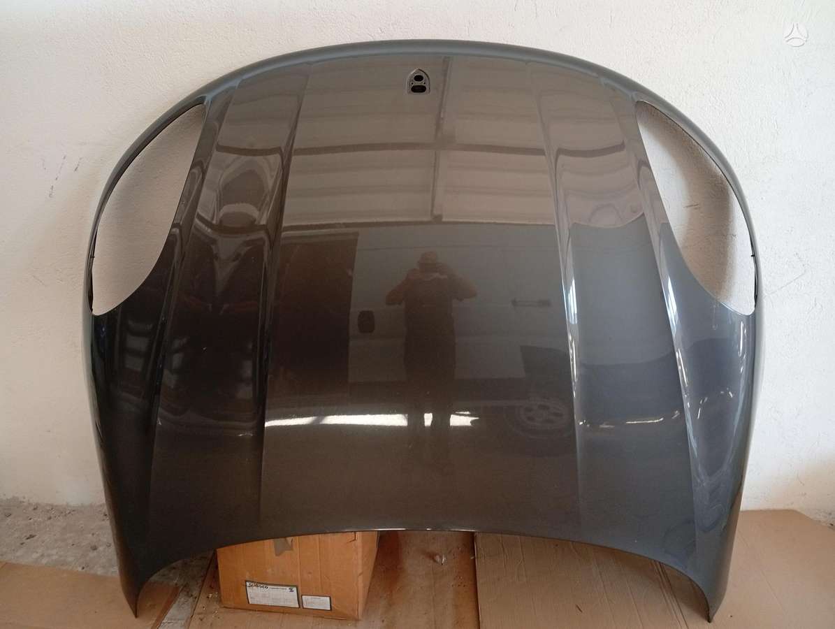 Porsche Macan dangtis (priekinis, galinis)
