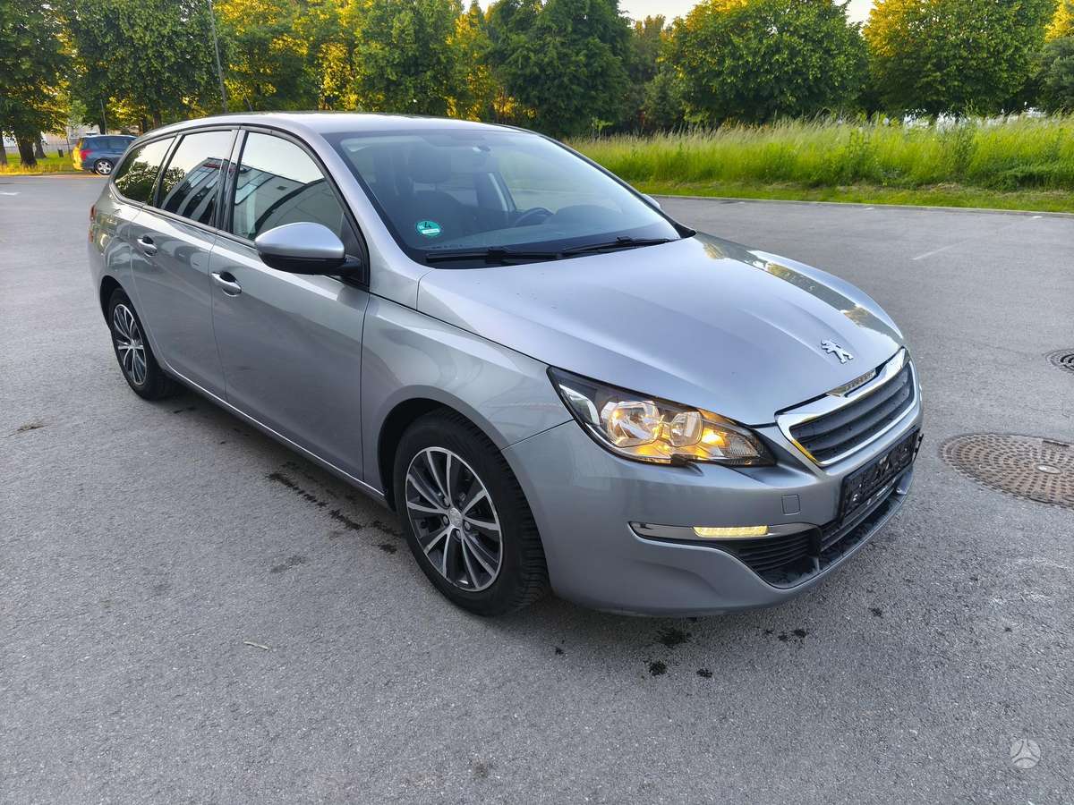 Peugeot 308 - 6