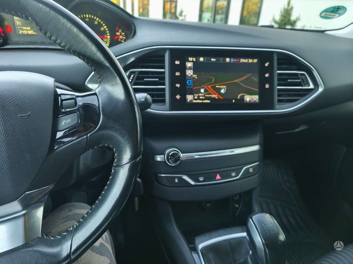 Peugeot 308 - 7
