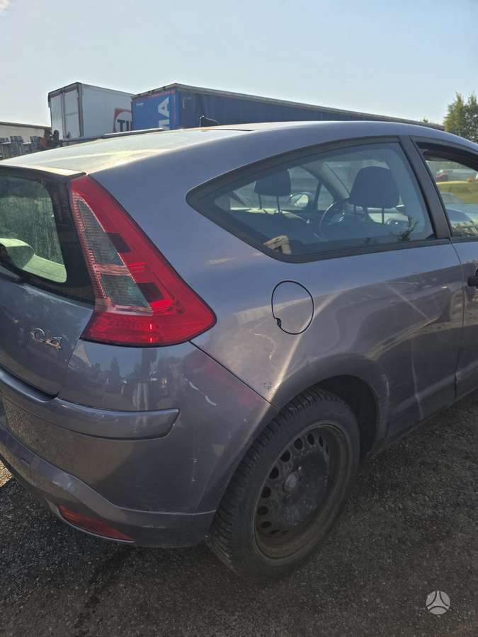 Citroen C4 for parts
