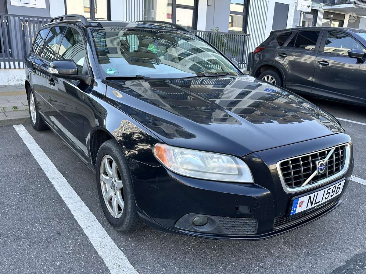 Volvo V70 - 2