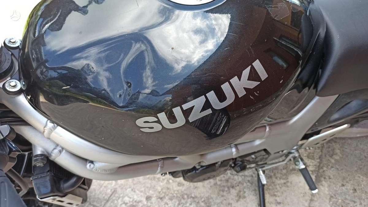 Suzuki SV 650cc, street / classic