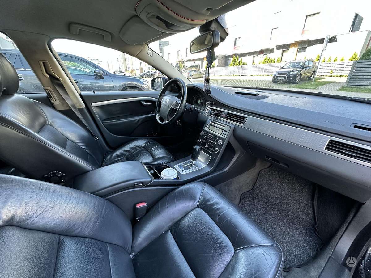 Volvo V70 - 8