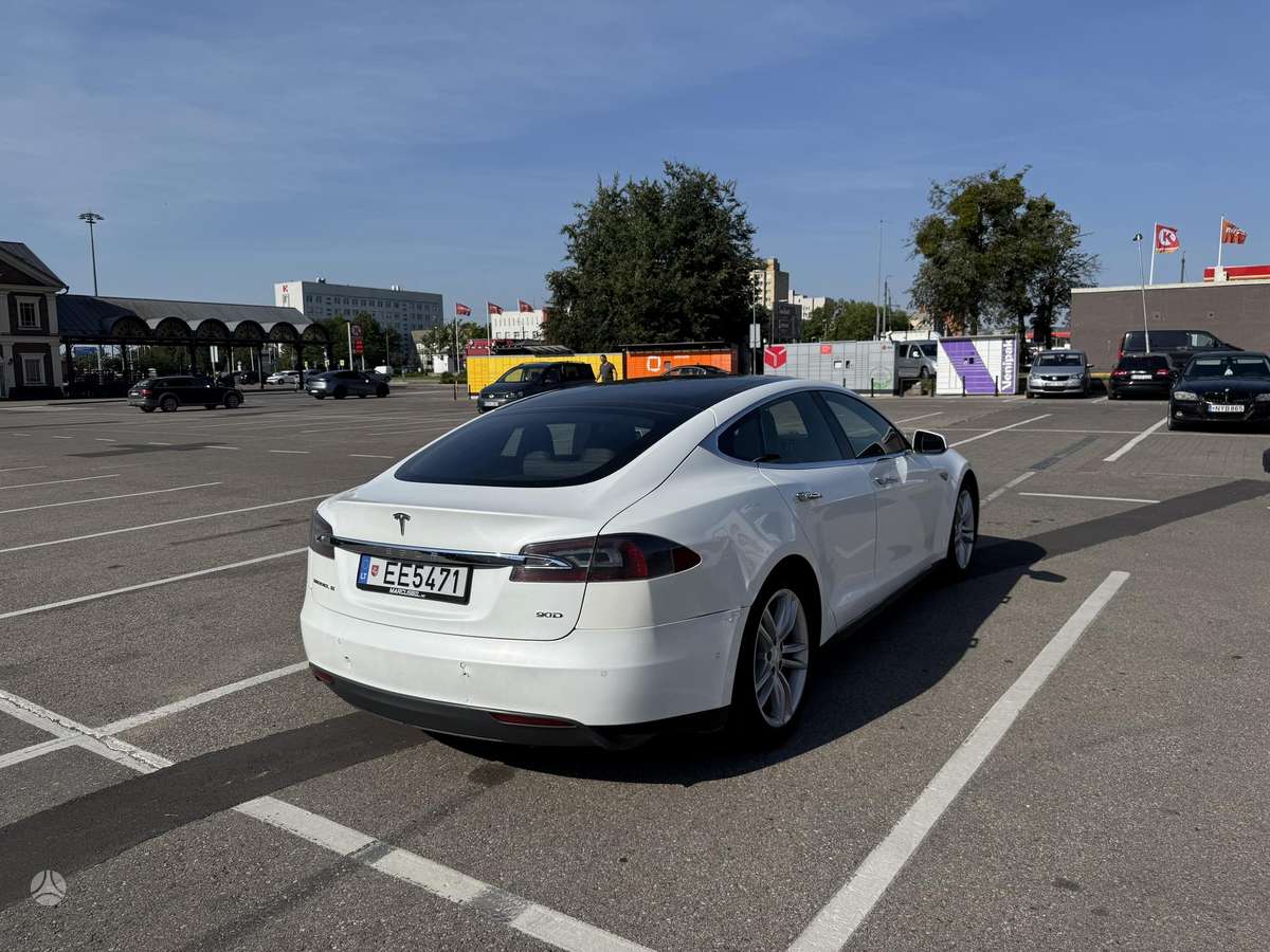 Tesla Model S, 90 kWh, sedanas