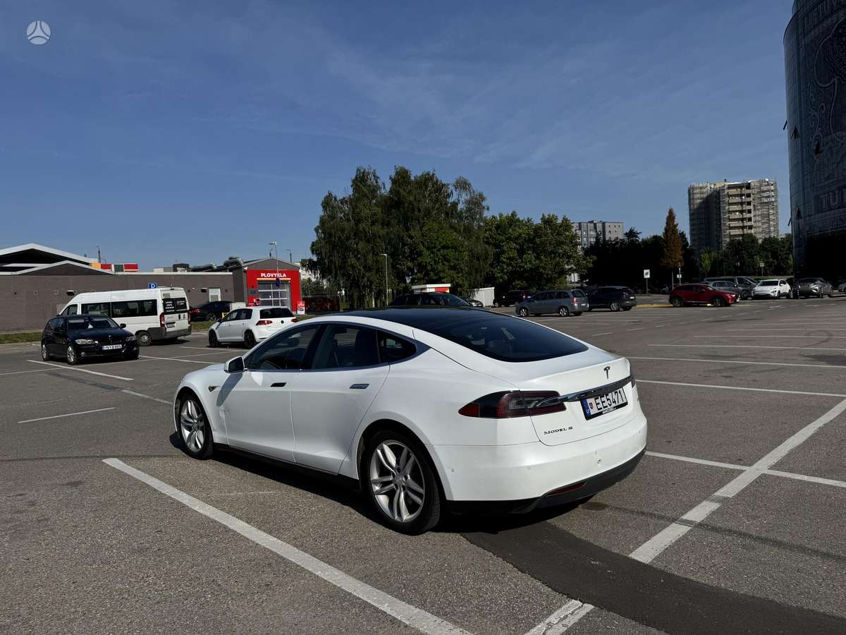 Tesla Model S, 90 kWh, sedanas