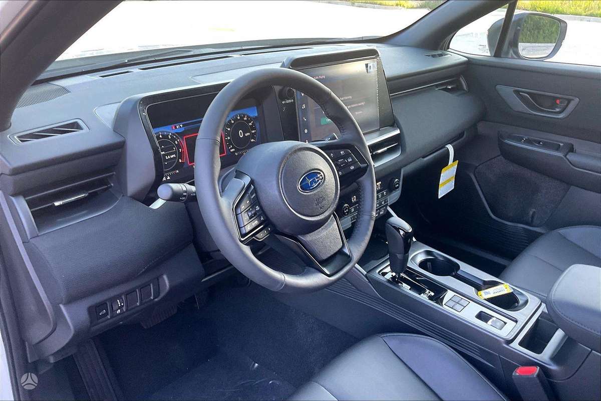 Subaru Outback, 2.5 l., off-road / crossover