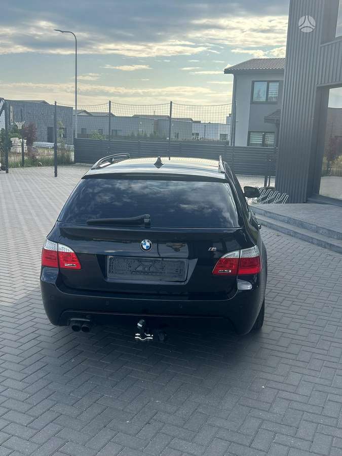 BMW 523, 2.5 l., Универсал