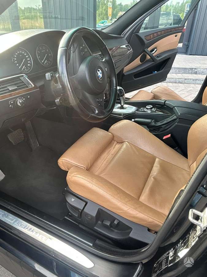 BMW 523, 2.5 l., Универсал