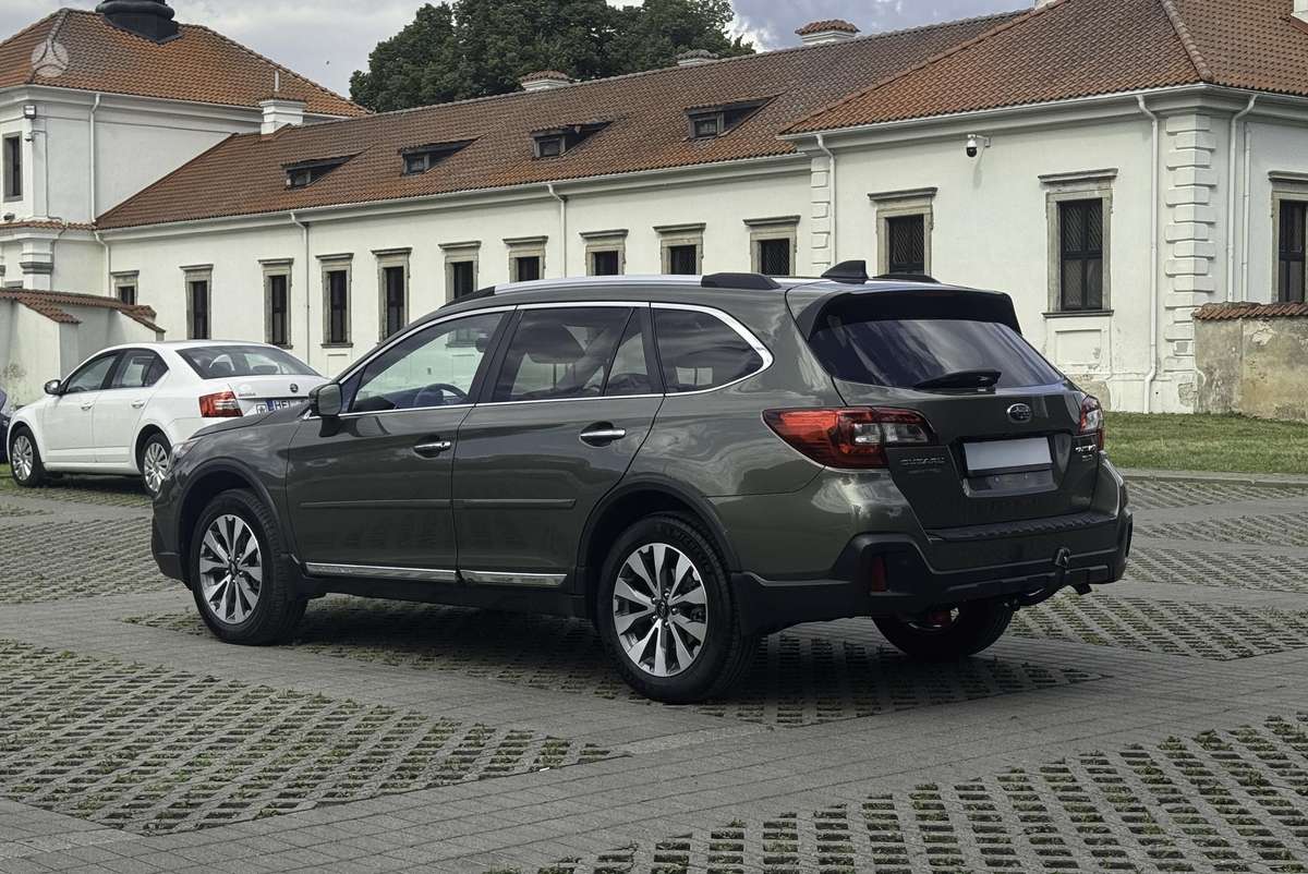 Subaru Outback, 3.6 l., Универсал