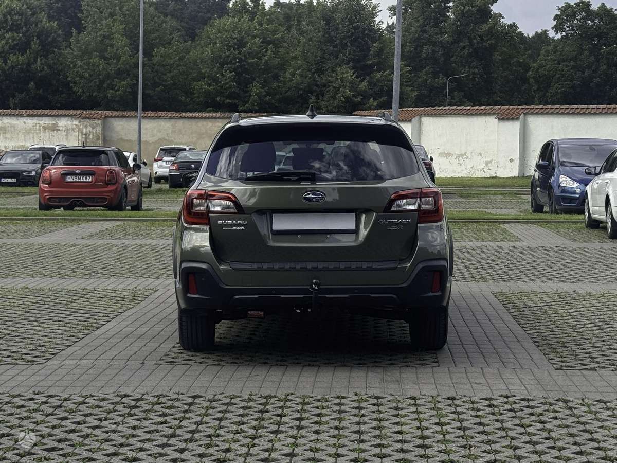 Subaru Outback, 3.6 l., Универсал