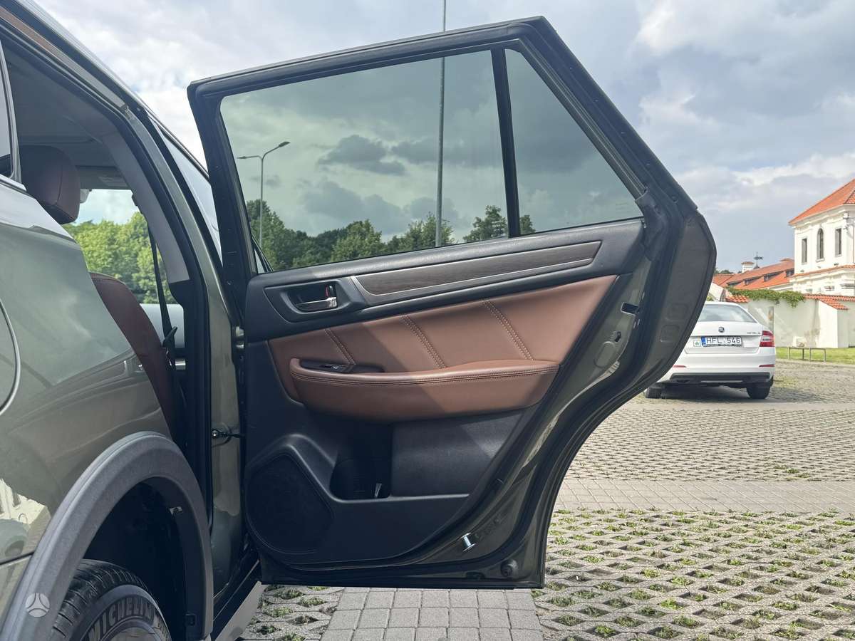 Subaru Outback, 3.6 l., wagon