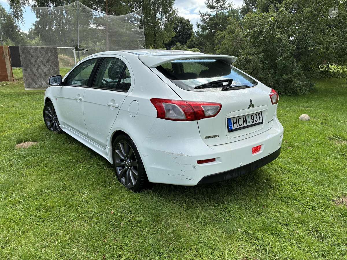 Mitsubishi Lancer, 1.8 l., hatchback