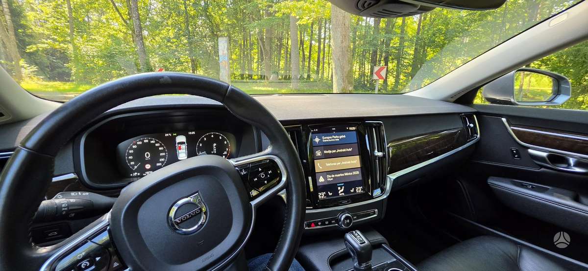 Volvo S90, 2.0 l., Седан
