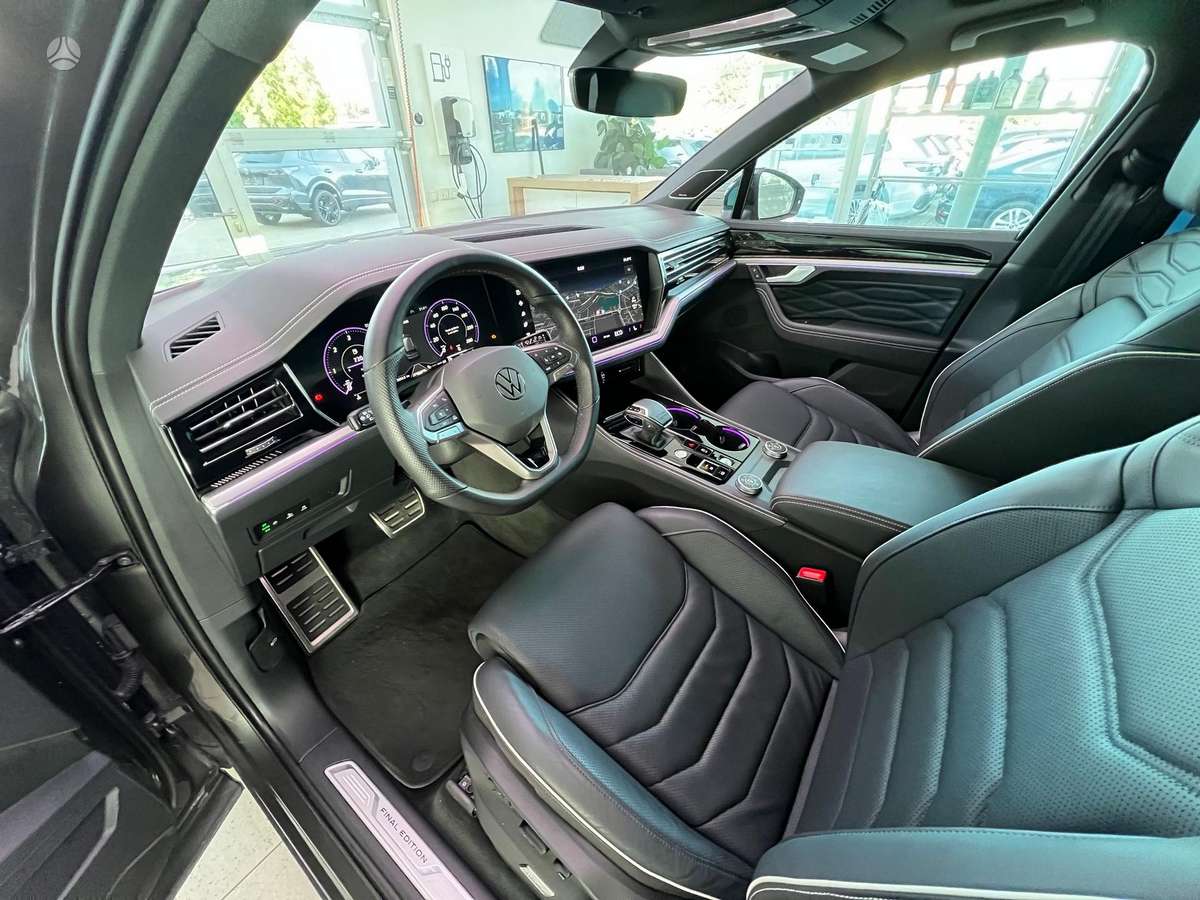 Volkswagen Touareg - 7