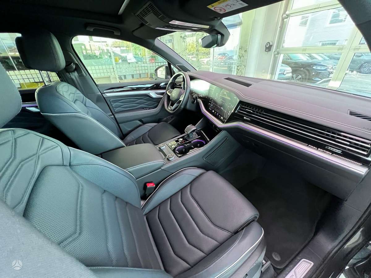 Volkswagen Touareg - 8