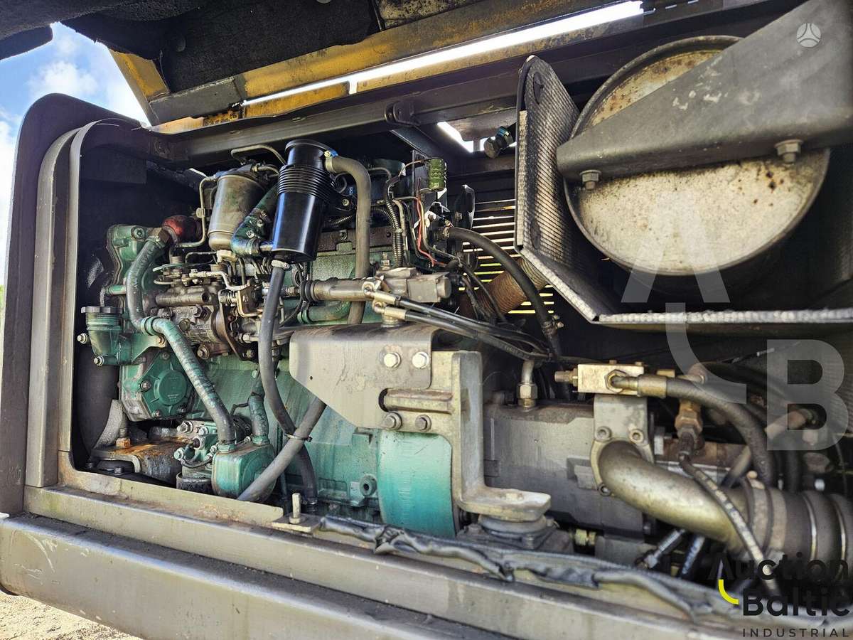 Volvo EW 140, экскаваторы