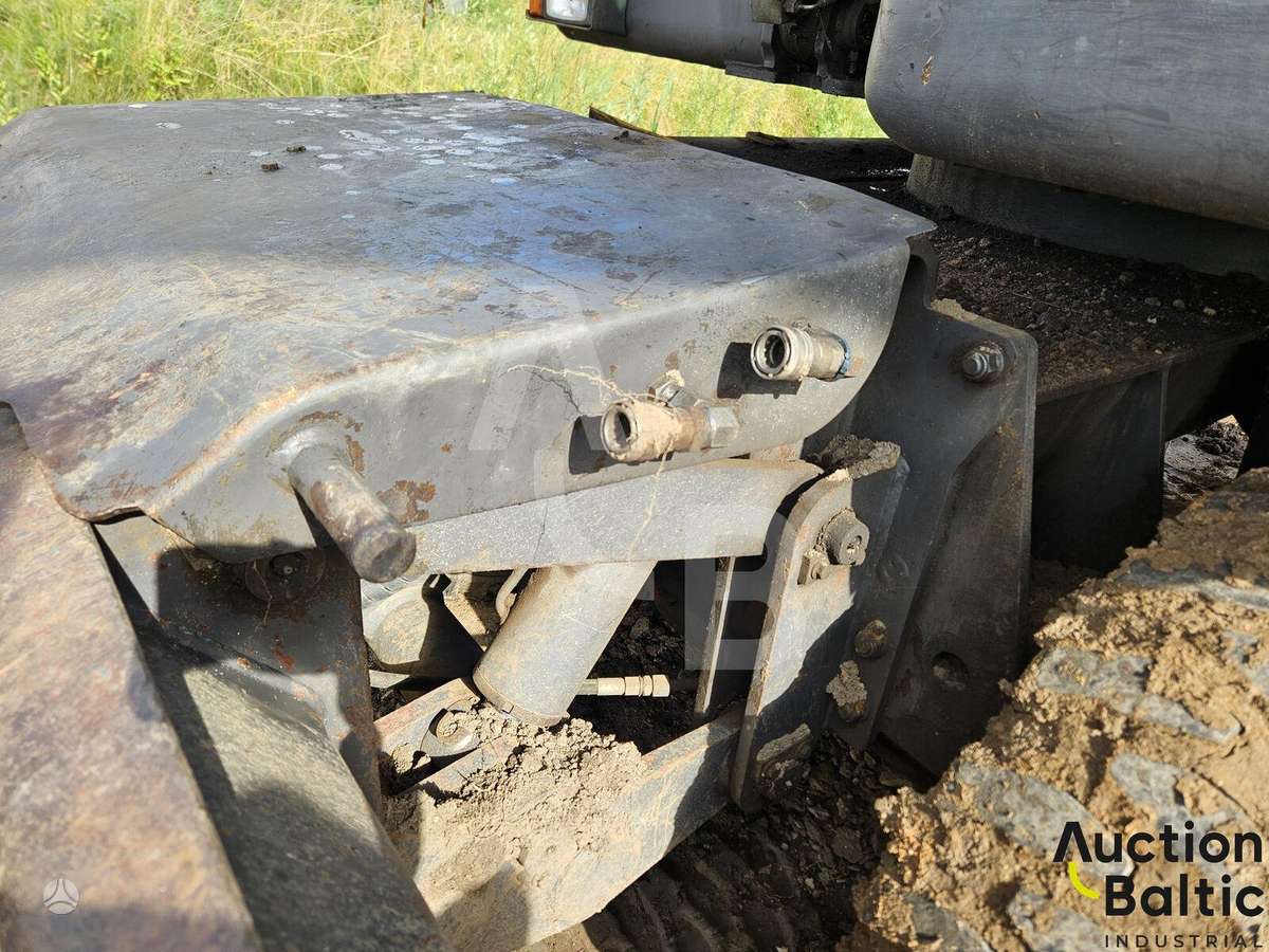 Volvo EW 140, экскаваторы