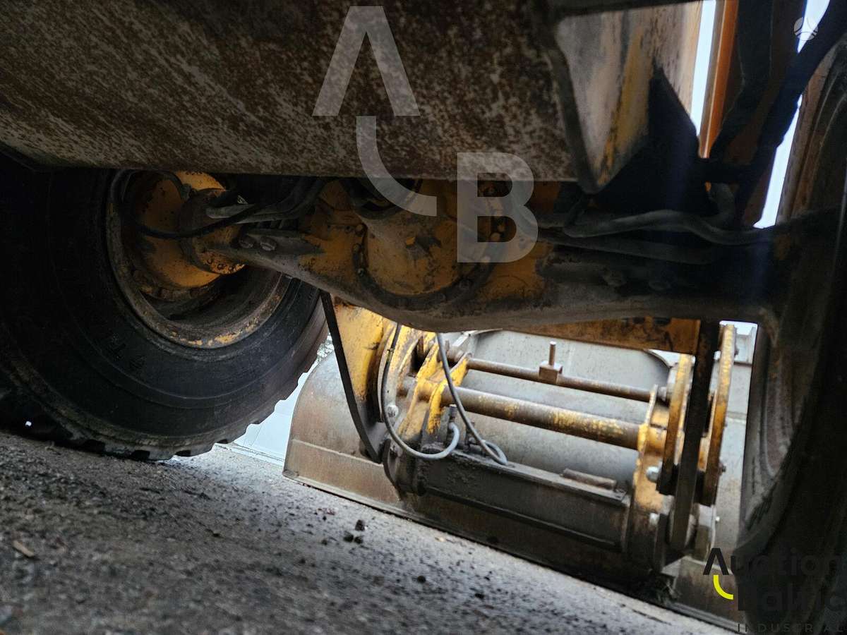 JCB 426 HT, frontal loader