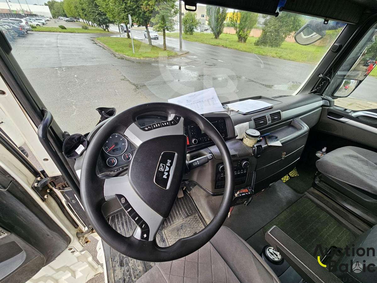 MAN TGX26.440, other