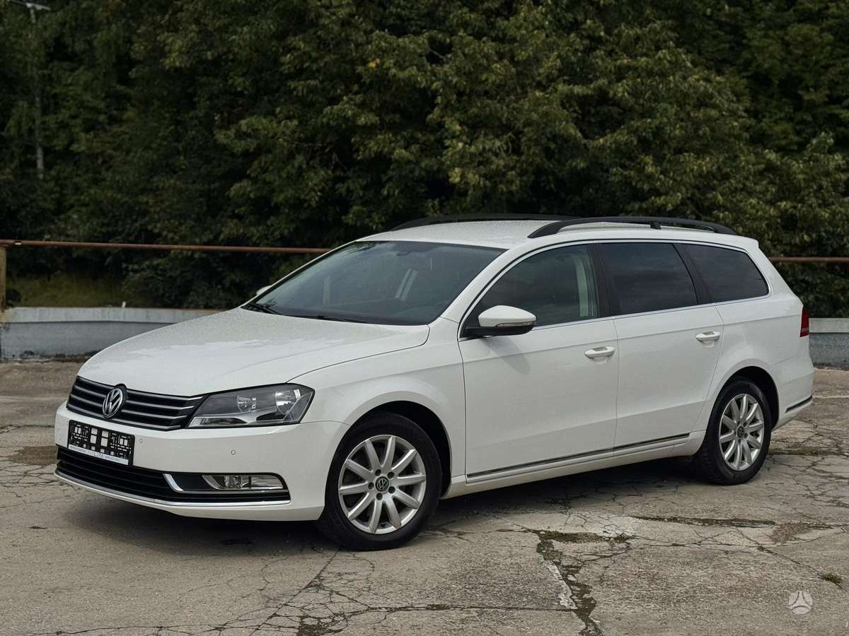 Volkswagen Passat - 11