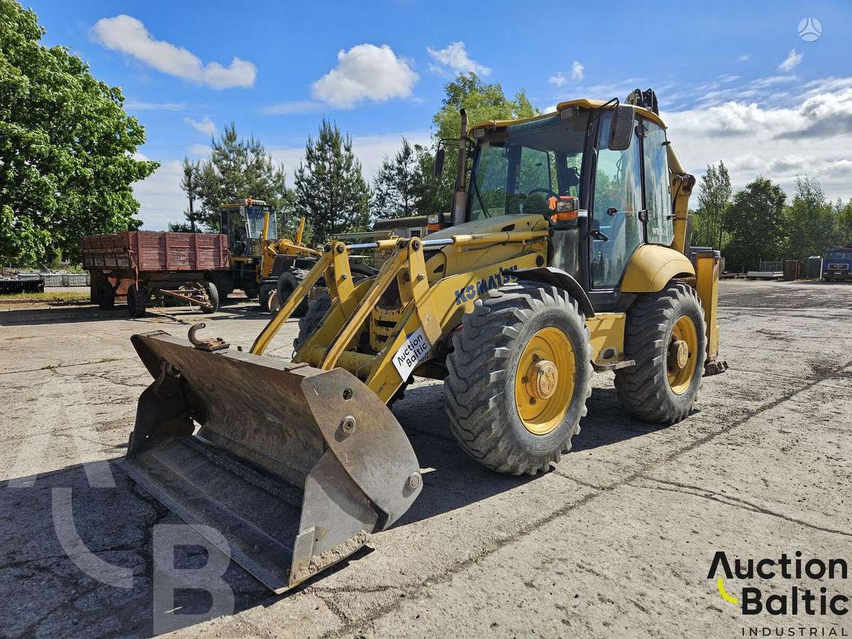 Komatsu WB93S-5, excavator loader
