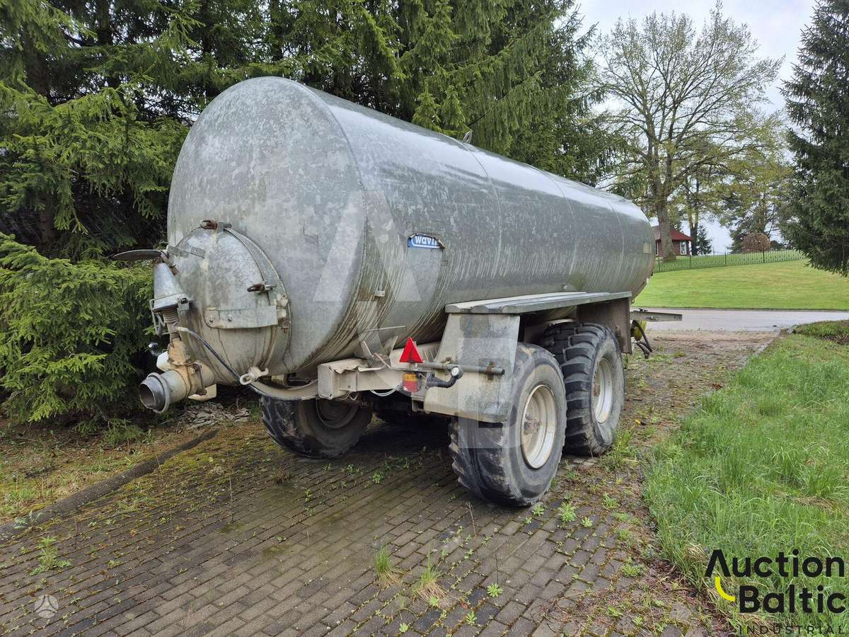 Valtra N141H, traktoriai