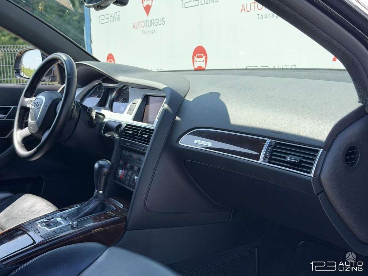 Audi A6 allroad, 3.0 l., Универсал