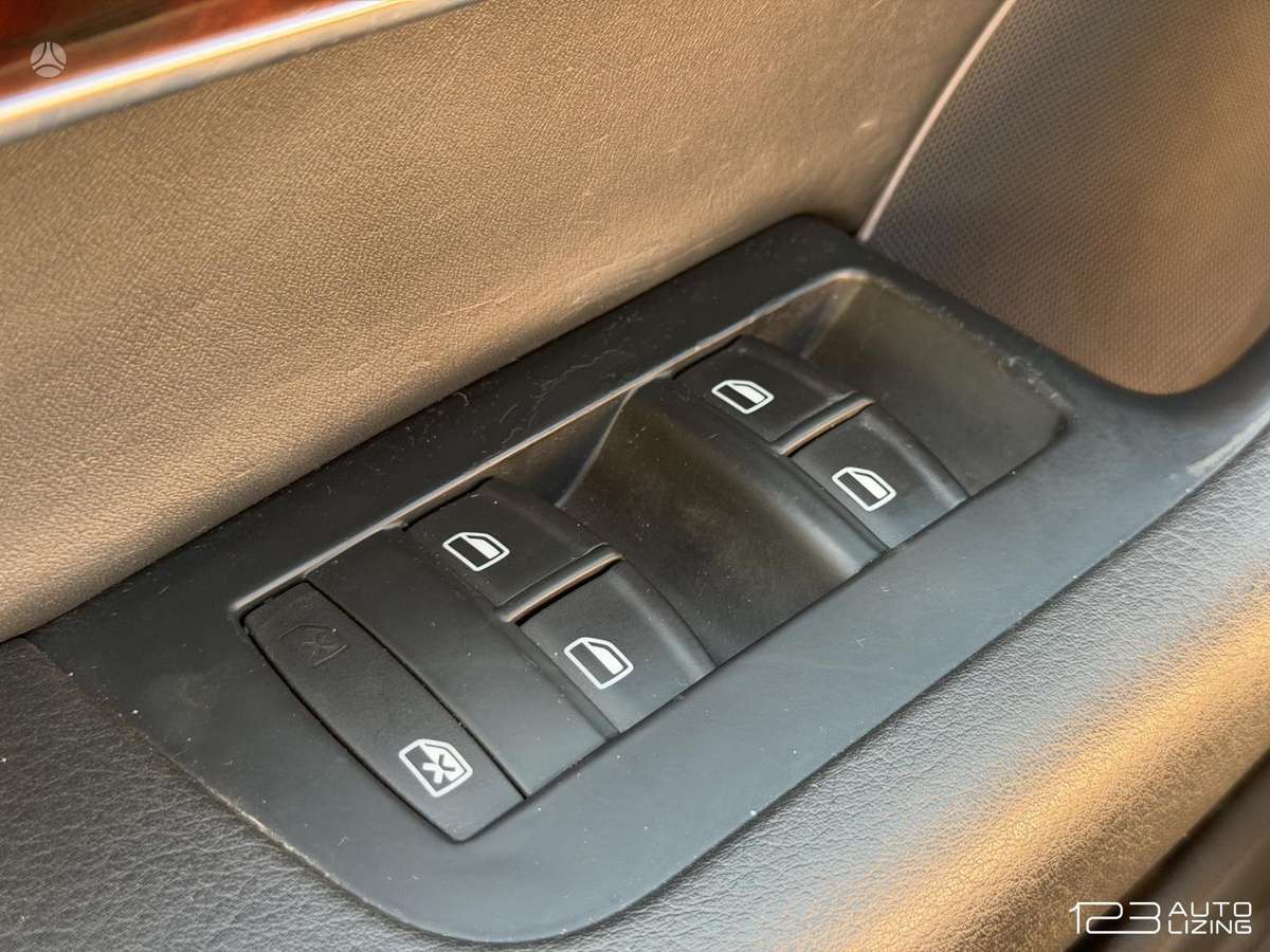 Audi A6 allroad, 3.0 l., Универсал