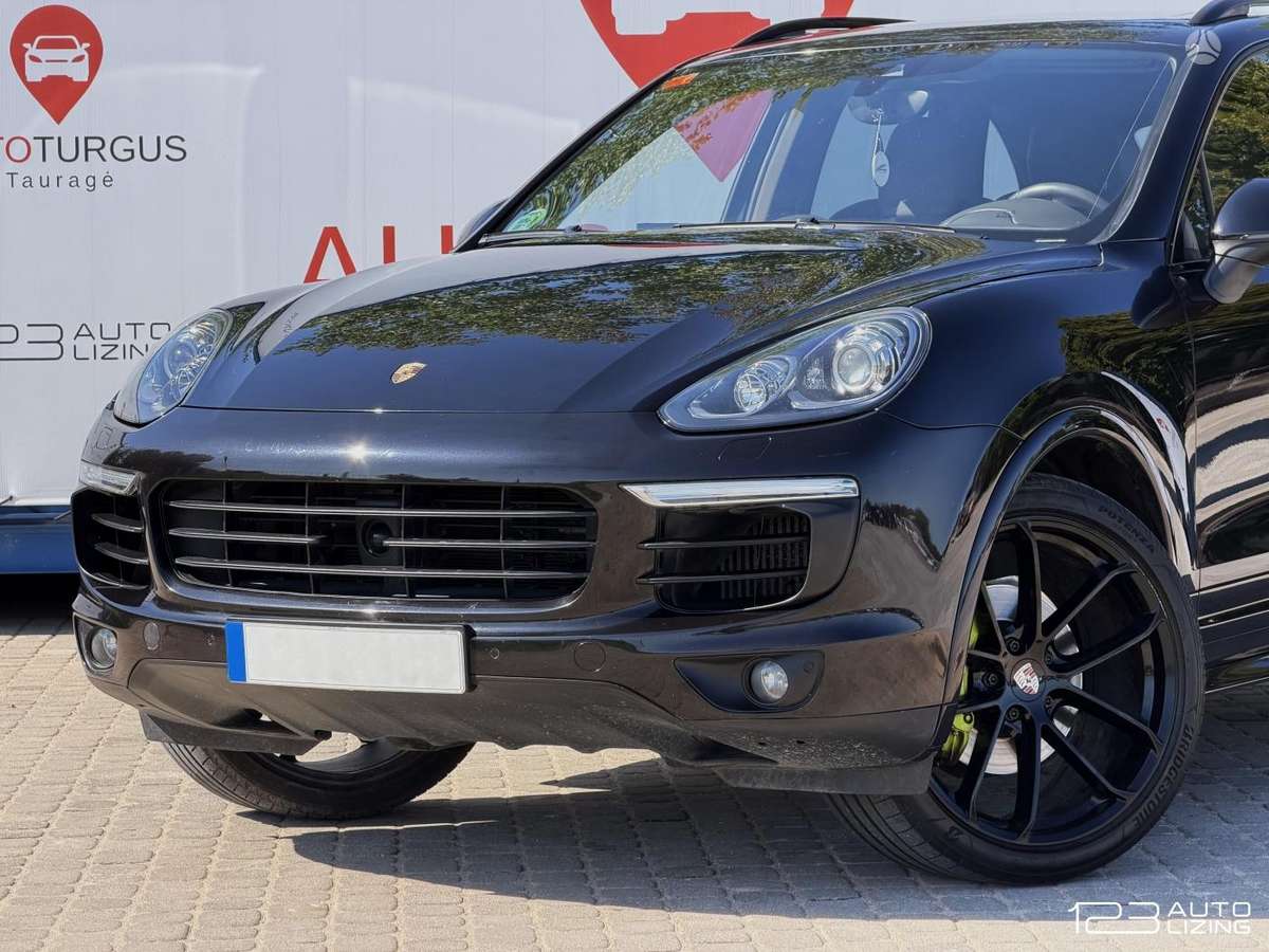 Porsche Cayenne - 2