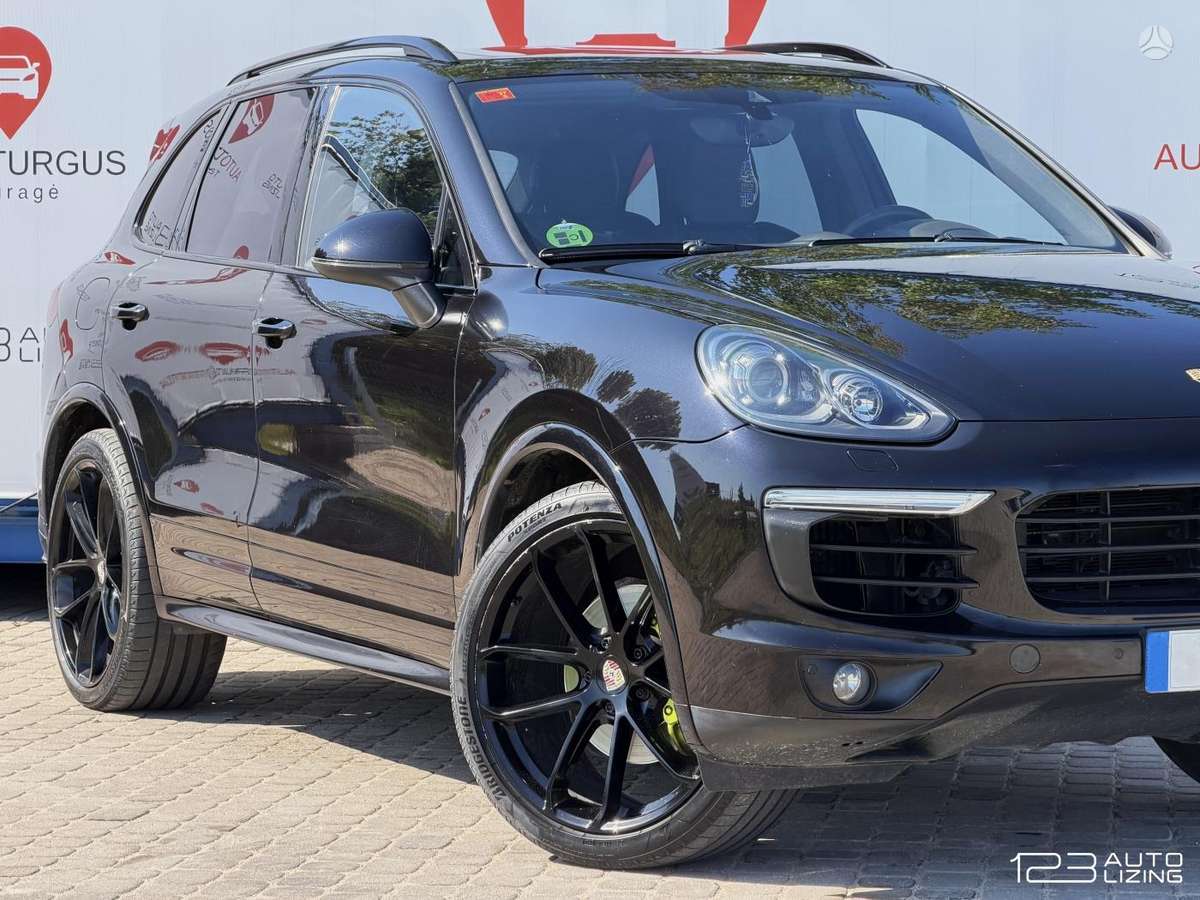 Porsche Cayenne - 6