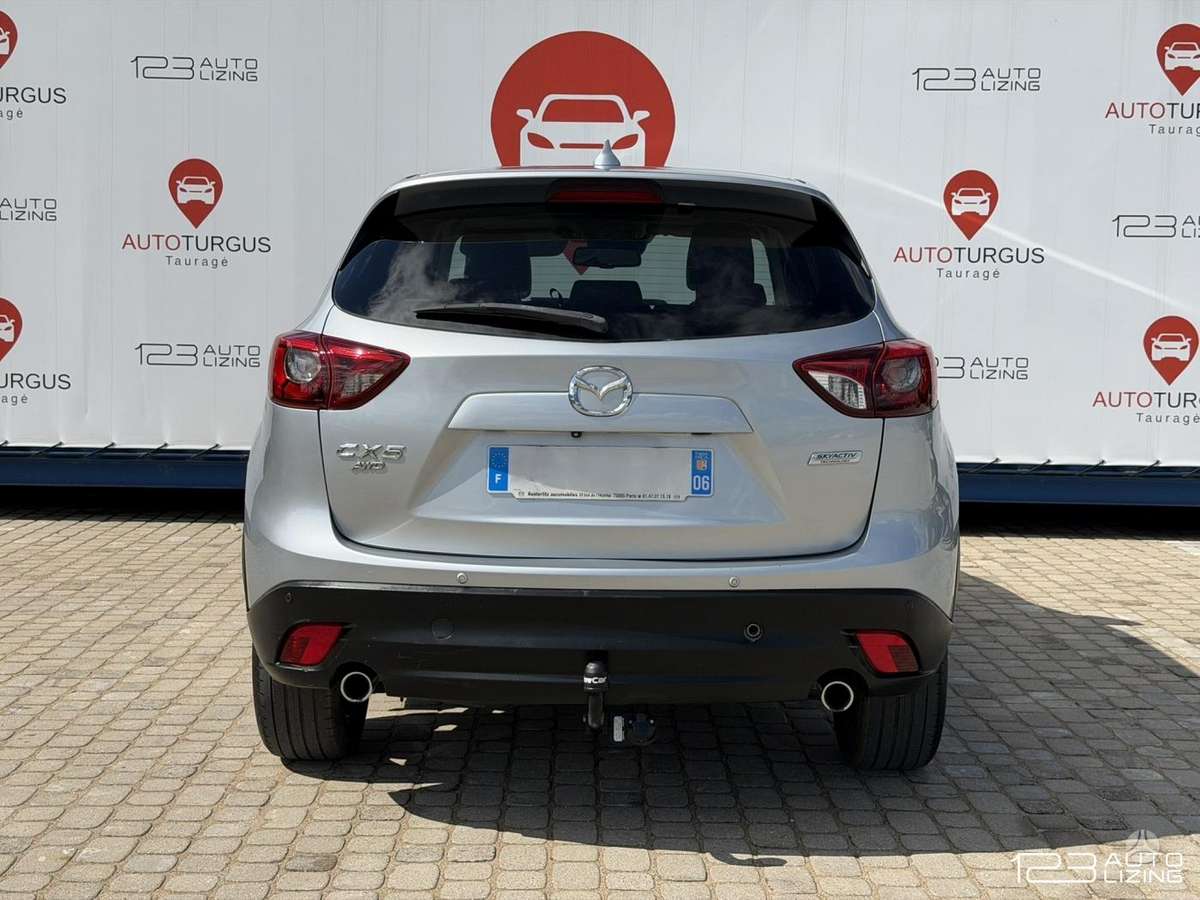 Mazda CX-5, 2.2 l., off-road / crossover