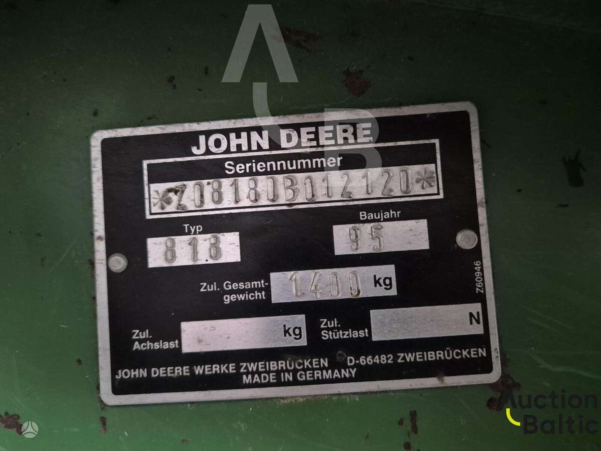 John Deere 2058, combine harvesters