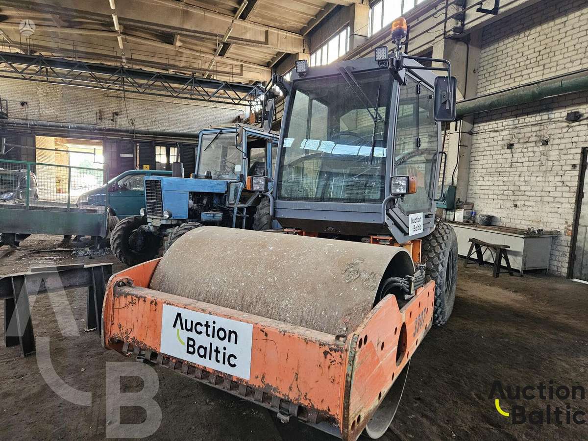 Hamm 3307 HT, vibrator / compactor