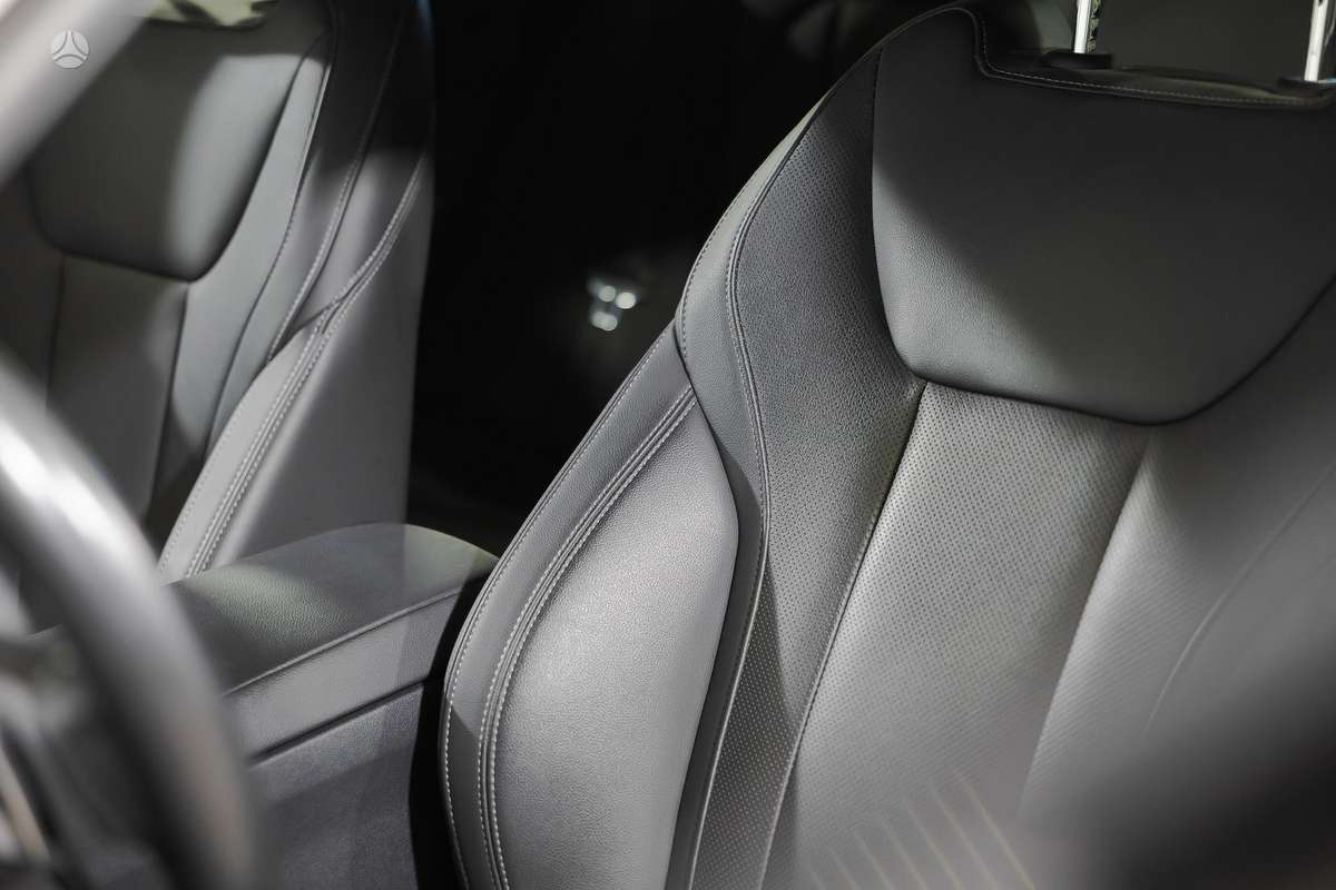 BMW 330, 2.0 l., Универсал