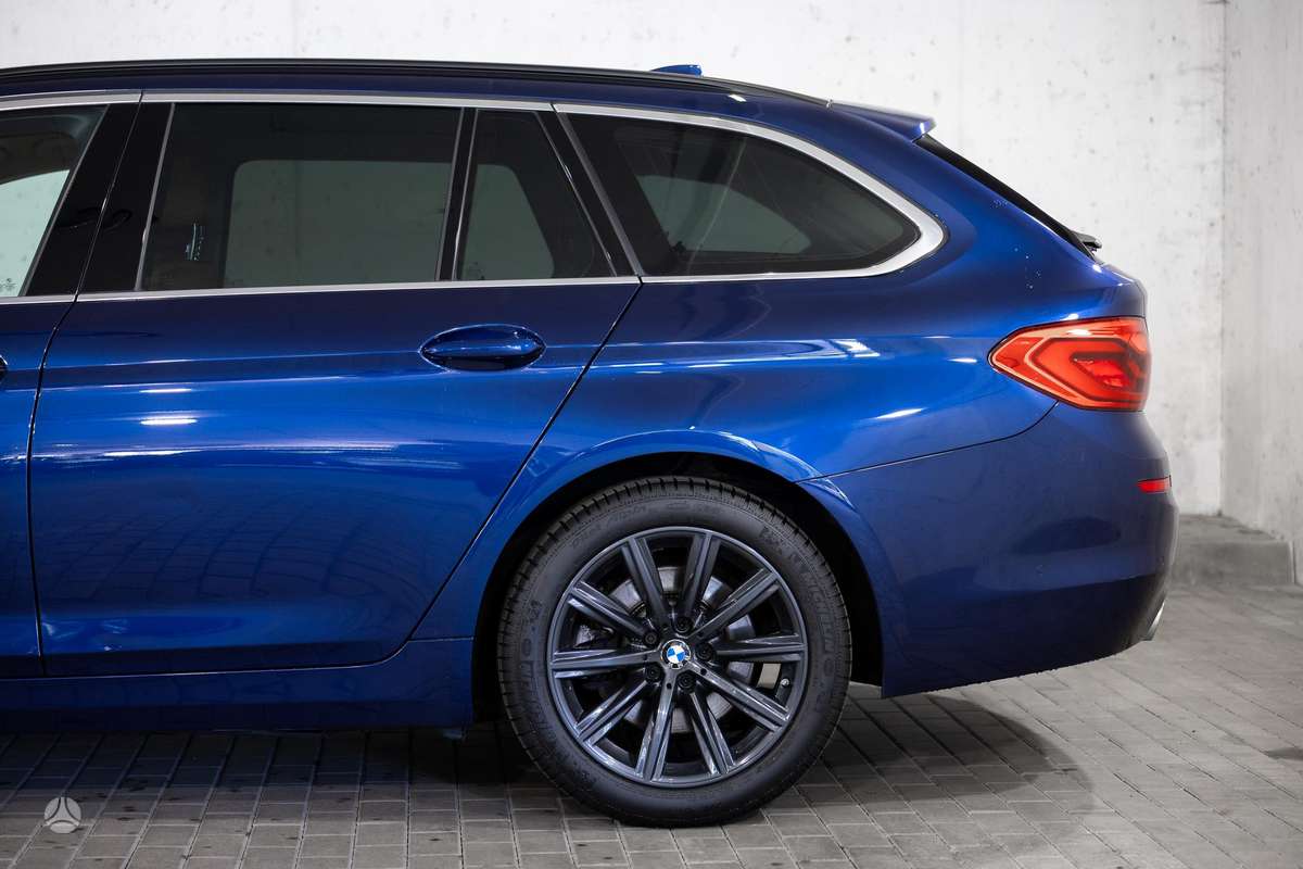 BMW 520, 2.0 l., Универсал